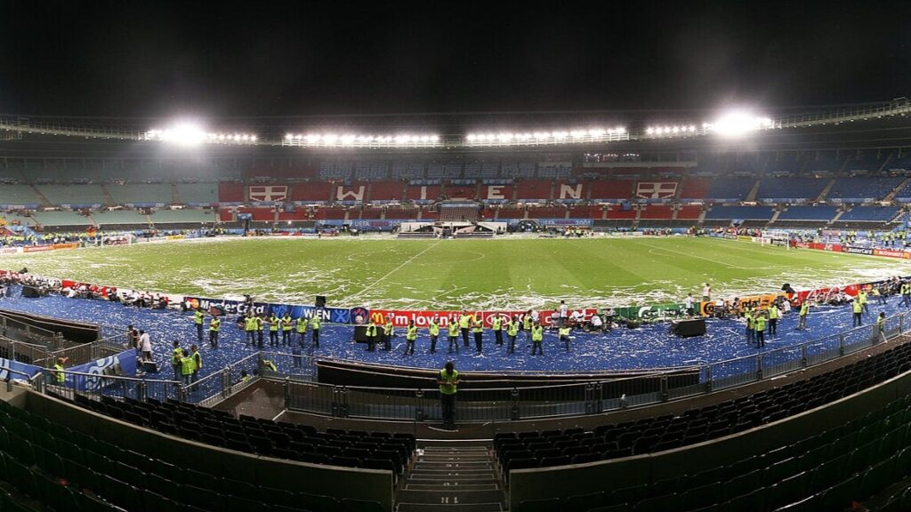 Euro 2008 sırasında Viyana Ernst Happel Stadı, gece